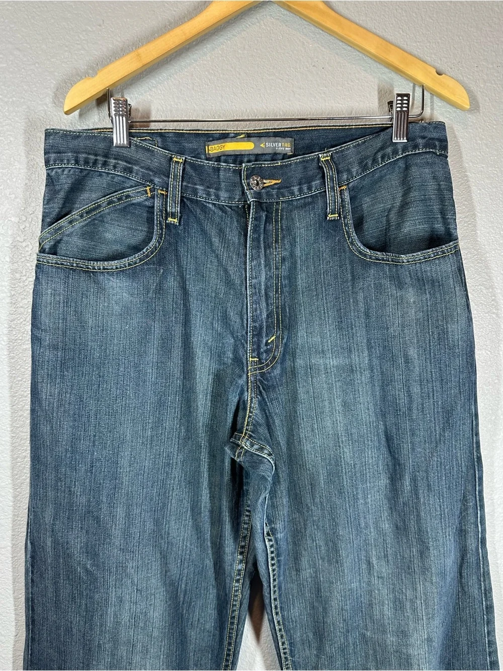 LEVI’S Silvertab Baggy 34 X 32 Blue Cotton Denim Jeans Y2K